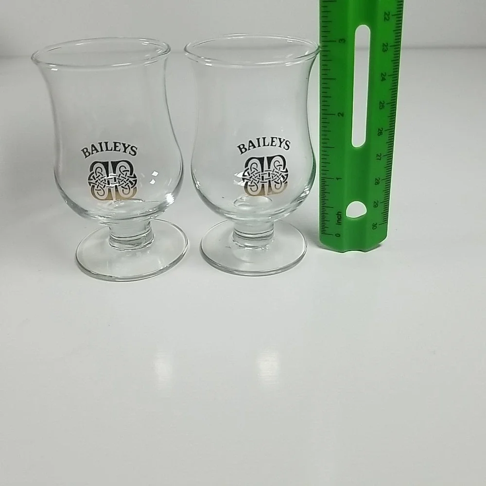 Vintage 2 Baileys Coffee On The Rocks Stemmed Glasses Shot Glasses Gold Script